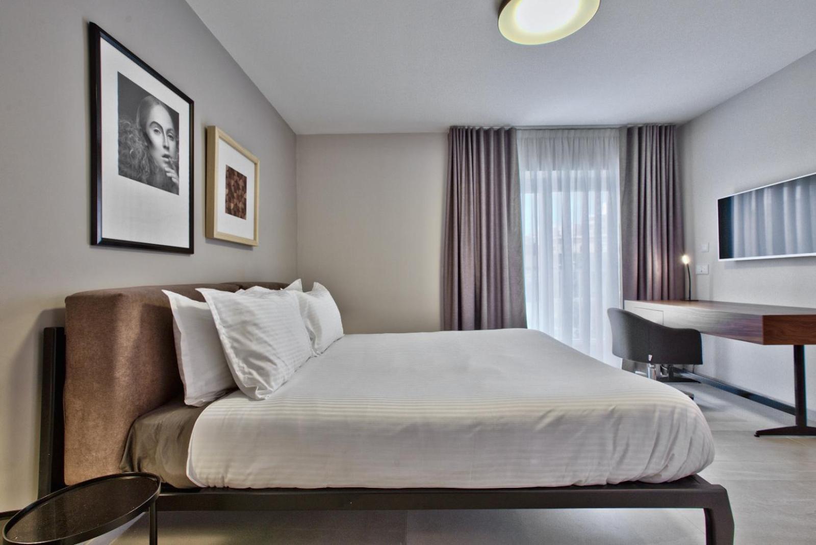 Sea Front Spacious Valletta Views Apartments Sliema Bagian luar foto