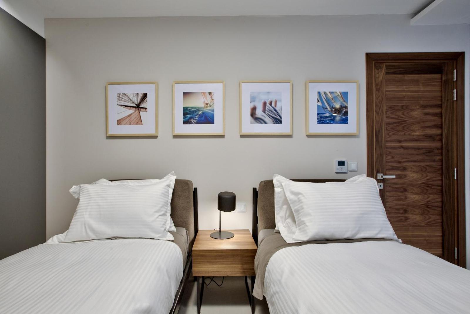 Sea Front Spacious Valletta Views Apartments Sliema Bagian luar foto